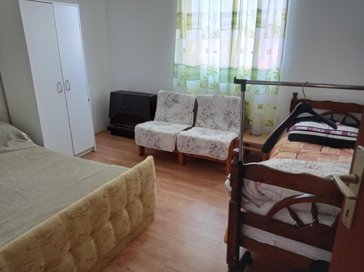 Apartman U Bukovickoj Banji Arandjelovac Ngoại thất bức ảnh